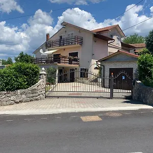 Apartman Lovre
